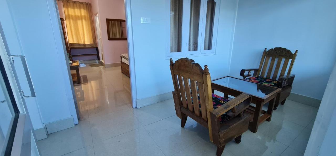 Dewa Elegance Hotell Tawang Exteriör bild